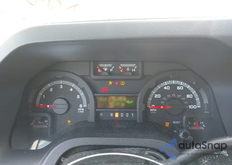 2011 Ford E-250 Commercial z USA, uszkodzony, nr VIN 1FTNE2ELXBDA16272